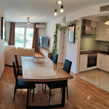 M&m Apartman